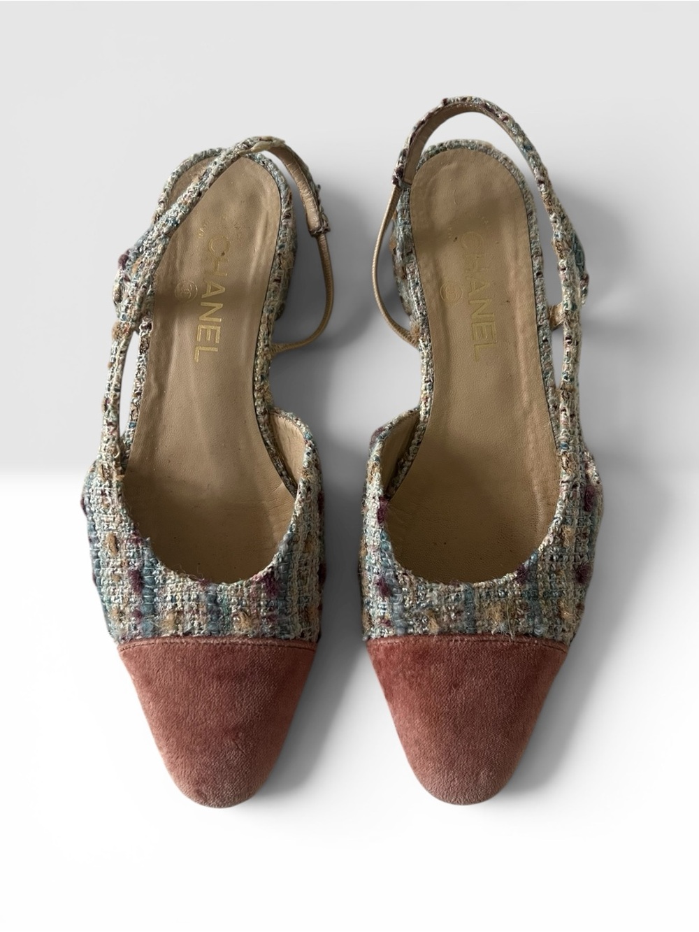 CHANEL Multicolor Tweed and Blush Orange Velvet Cap Toe Slingback Flats Size 39